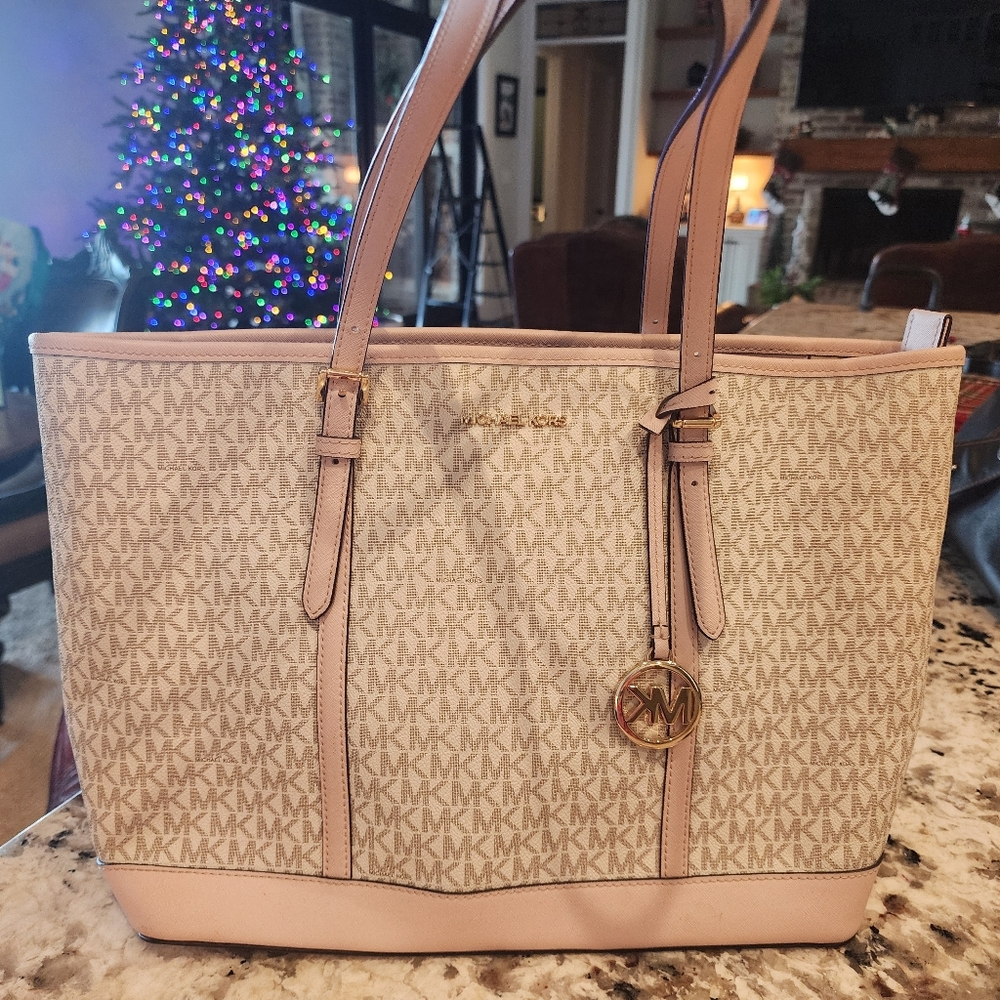 Michael Kors tote